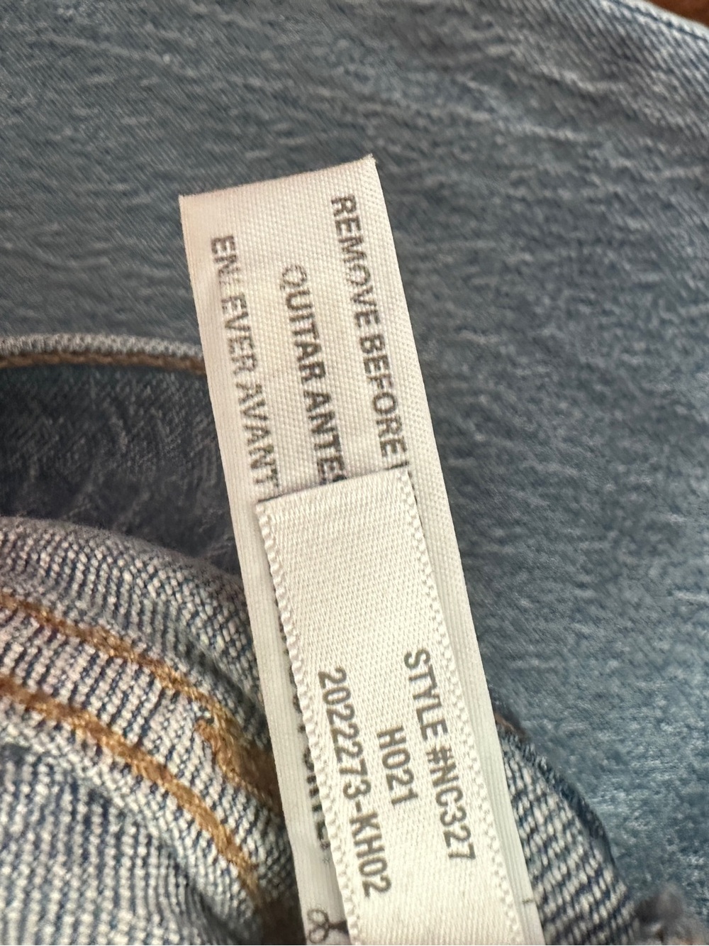 Madewell | The Perfect Vintage Jean | Belburry Wash | Size 28 - Picture 9 of 9